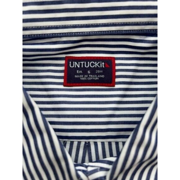 UNTUCKit Marsanne Button Down Shirt Long Sleeve Striped Collared Navy Size 6 NEW - Picture 3 of 6